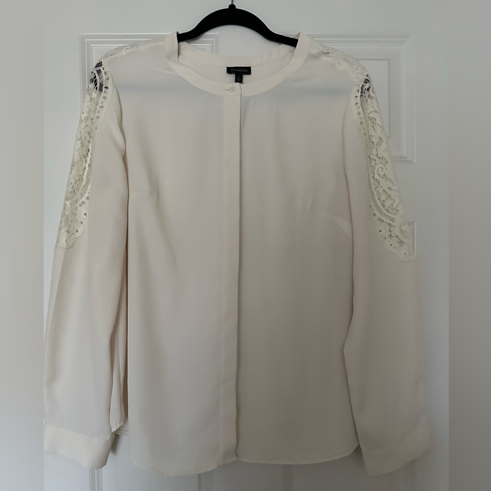 NWT* Talbots Button-Up Embroidered Blouse - Size Large